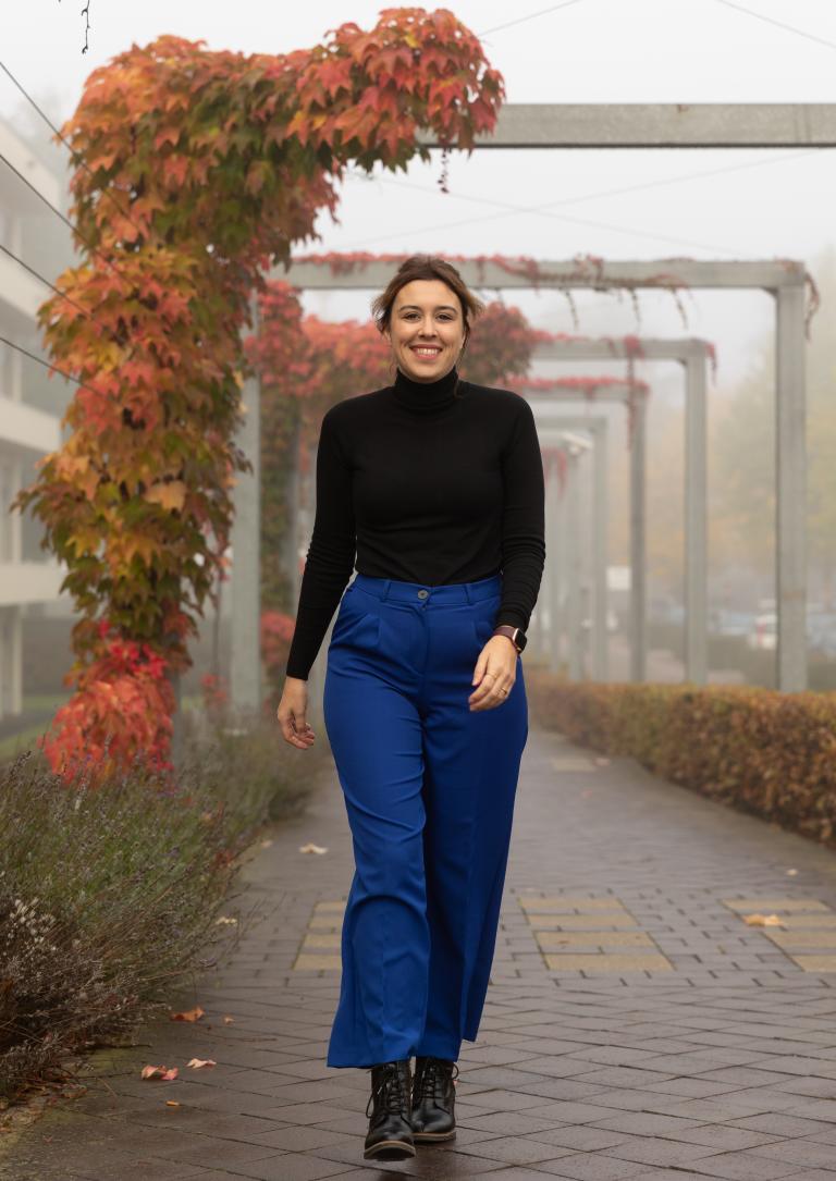 Geerke lopende foto