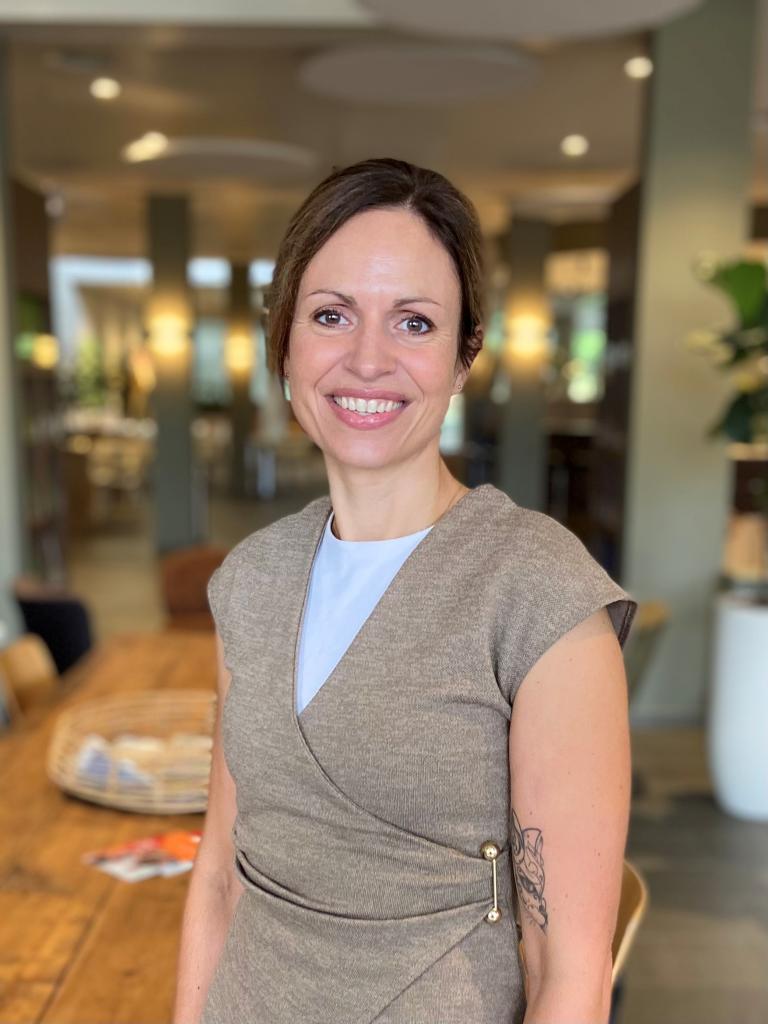 Foto Annemiek zorgdirectie