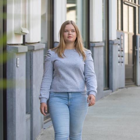 Meisje lopend